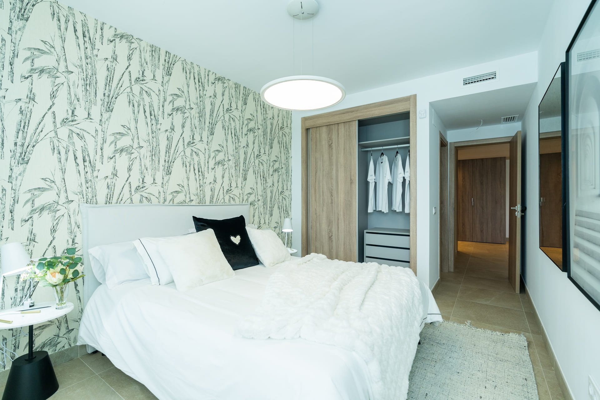 New Build - apartment - Estepona