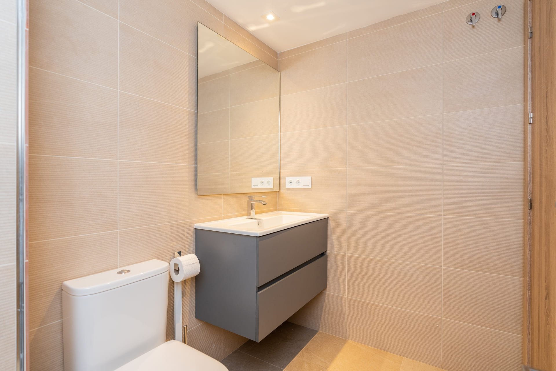 New Build - apartment - Estepona