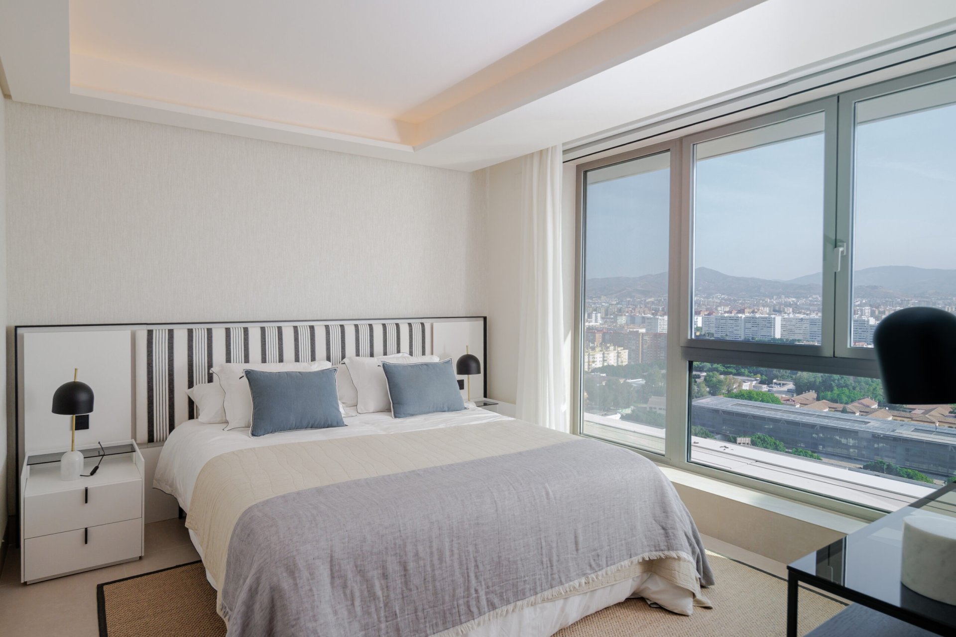 New Build - apartment - Málaga