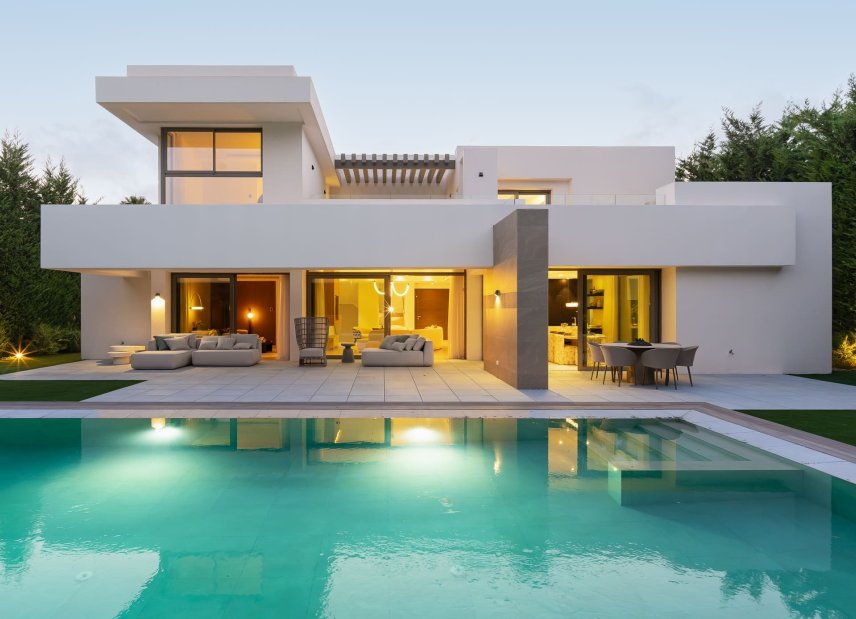 New Build - Villa - Estepona