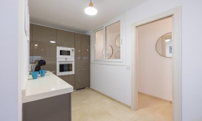 Herverkoop - apartment - Fuengirola
