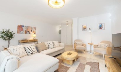 Herverkoop - apartment - Fuengirola
