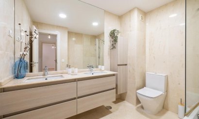Herverkoop - apartment - Fuengirola